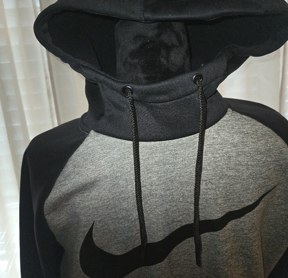 Nike Men’s Black & Dark Gray Raglan Pullover Hoodie